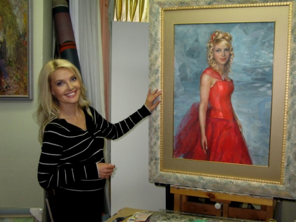 Марианна МИНСКЕР с портретом кисти художника МАСАЛЫГИНА Сергея.2008г.
